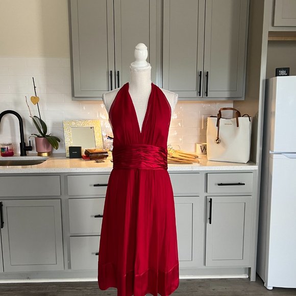 Maggy London Stunning Halter Style Midi Red Dress with Cummerbund Waist 10P - Picture 5 of 13